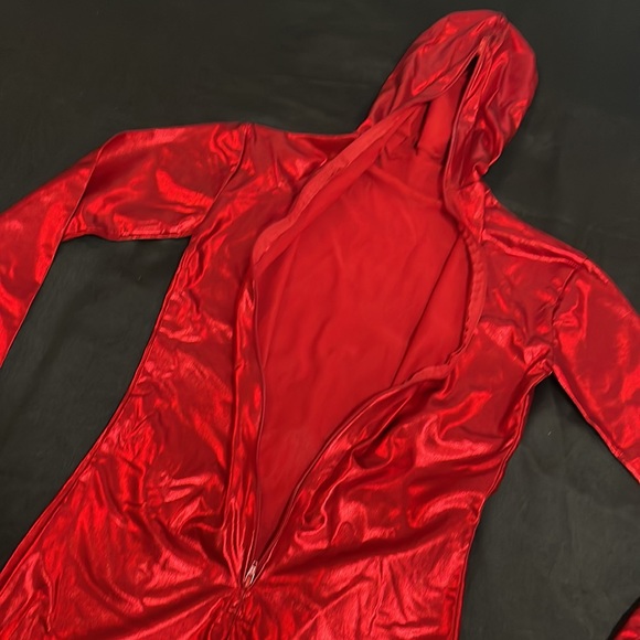 Red metallic stretch full body suit. 100% coverage, medium (23G9C64) - Picture 3 of 10